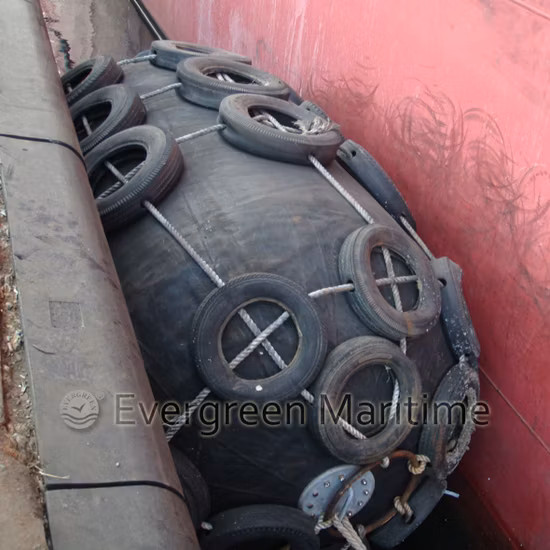 Defensa de goma neumática del remolcador del barco del buque de la nave para empujar del amarre